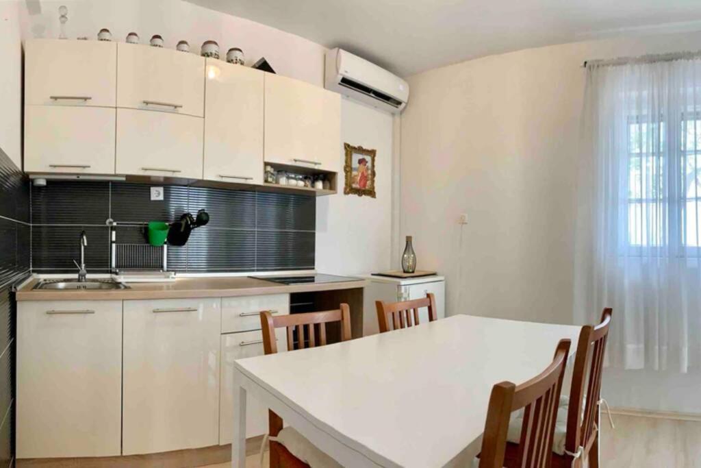 Summer apartment 4 Makarska Extérieur photo